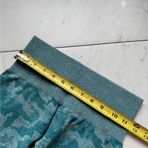 NVGTN Teal Camo High Waisted Leggings; size small - Picture 6 of 6